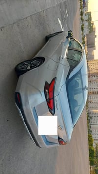 للبيع العاجل بسعر بيجو 82 قفل  فيرسا 2021 وارد أمريكي CV  صور الحادث ب...