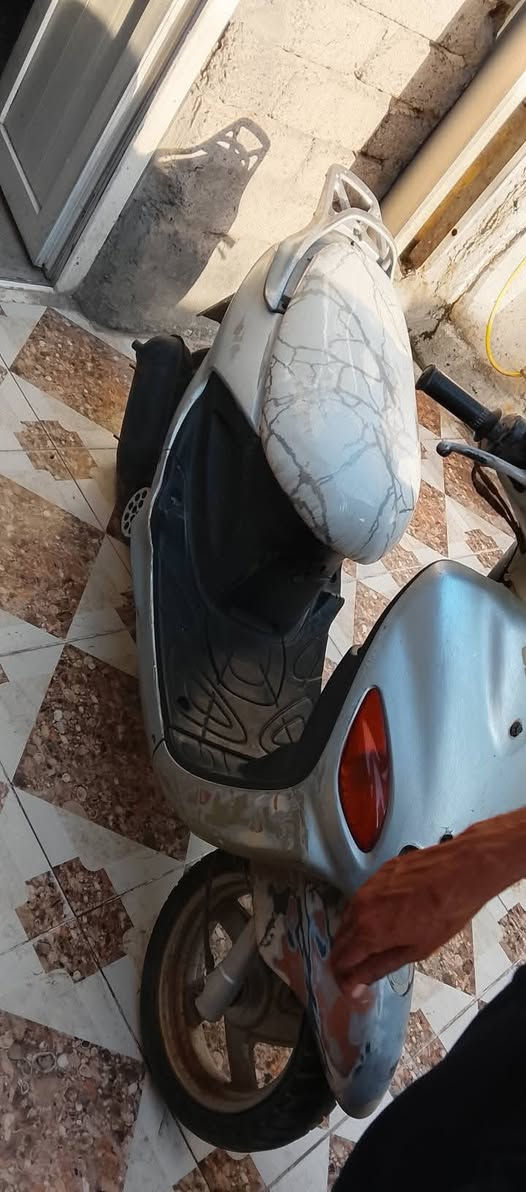 سلام عليكم ماطور لكزز للبيع السعر 350وبي ماطور *********** شغال اول هندر يشتغل تصال على رقم ول على خاص
