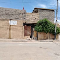بيت للبيع   المساحة:  105 م متر مريع 10.5 ×10  البناء : استقبال +  2 غ...