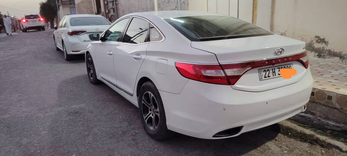 ازيرا خليجي 2015 رقم أربيل  السعر 108
مكان السيارة موصل جانب الأيسر 

***********
