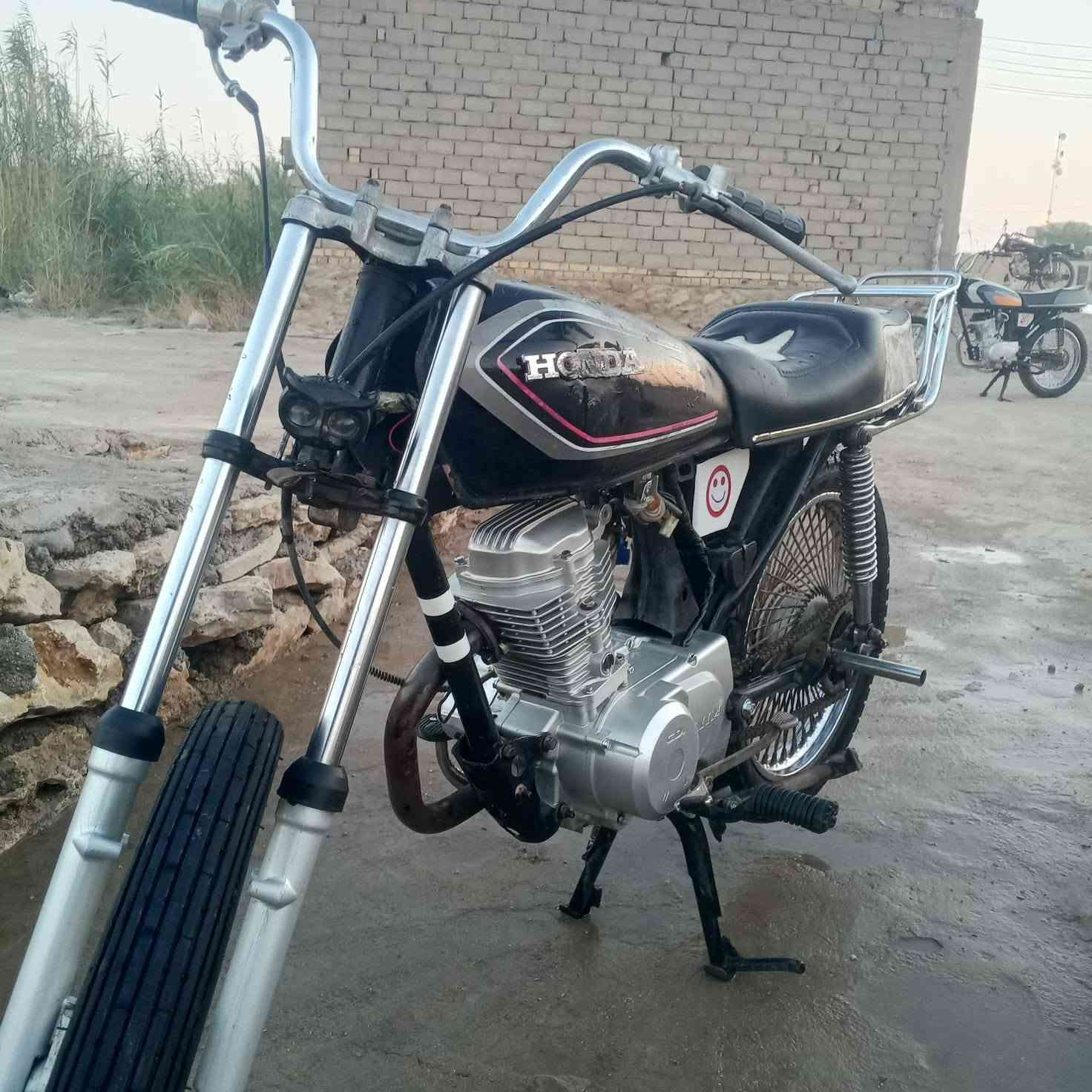نامه  البيع الموديل 23 كلك كلك سعر 400وبيه مجال هاذه رقمي ***********
