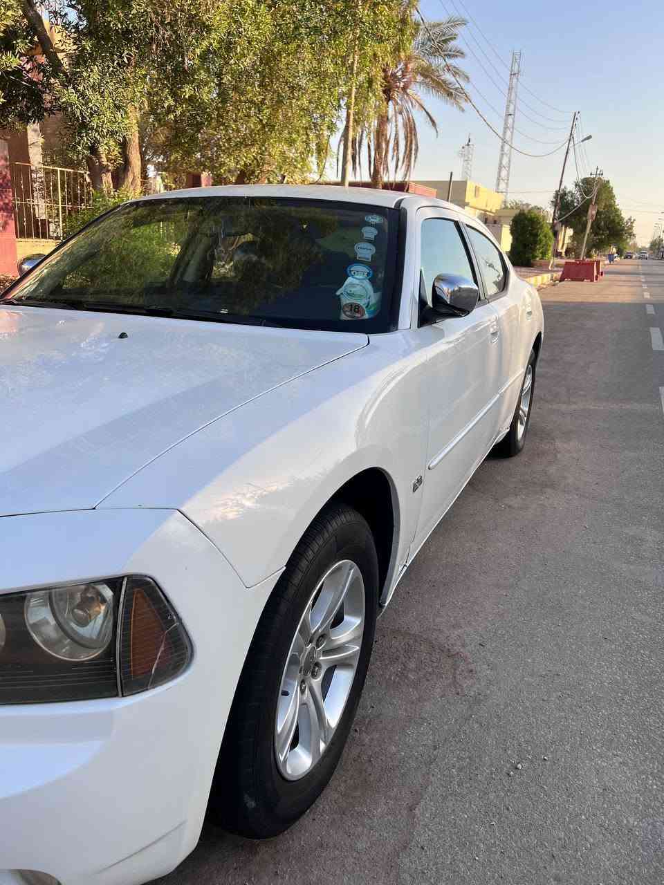 جارجر2010 اصل بدون ايرباك اريبل الجديد بأاسمي تحويل ثاني يوم السياره جاهزه مكينه كير حداديه تخم تاير تبريد تدفئه كله شغال السعر 108 مكاني الديوانيه الشراي يتصل ***********
