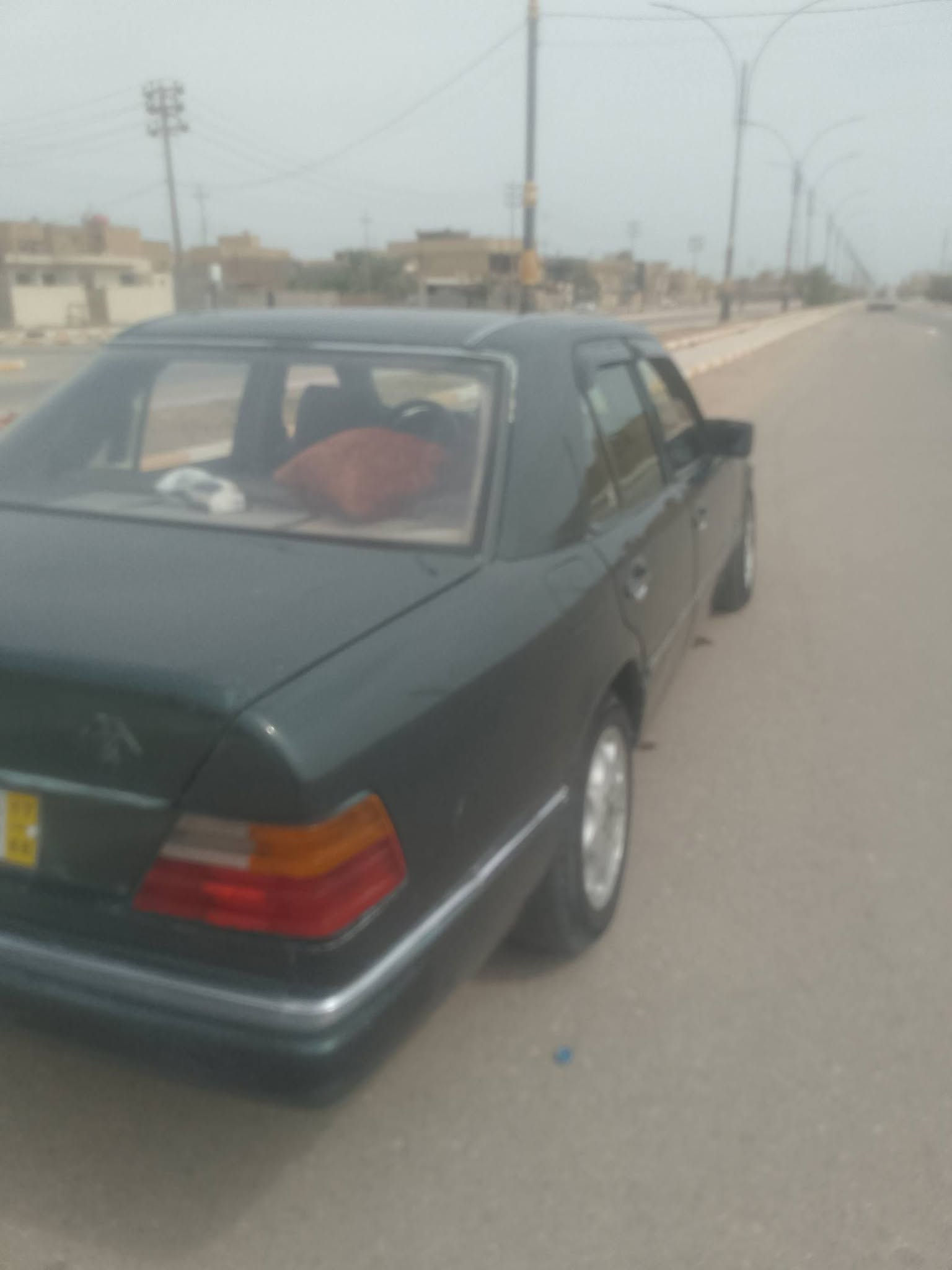 السلام عليكم مرسيدس دب s300مديل 1985محدث 92مكينه وكير فيفتي جدد حداديه امامي جديد تخم تاير جديد اكسن كامل جديد السياره مصبوغه عام القواعد الخلفيه مابيهن شي الامامي وحده معمره رقم كربلاء سنويه ما منتهيه  لون زيتوني رقم الشرعي كورك ونغلق عنوانه موجود ابيع هيج مكفوله سرقه وطلب السياره حلوه مال جناي  مكان ناصريه بيع فقط نقد.   تفاصيل كله مذكوره ***********السعر 28.   تفيدك تعال خاص ماتفيدك ادعيلنه بلرزق
