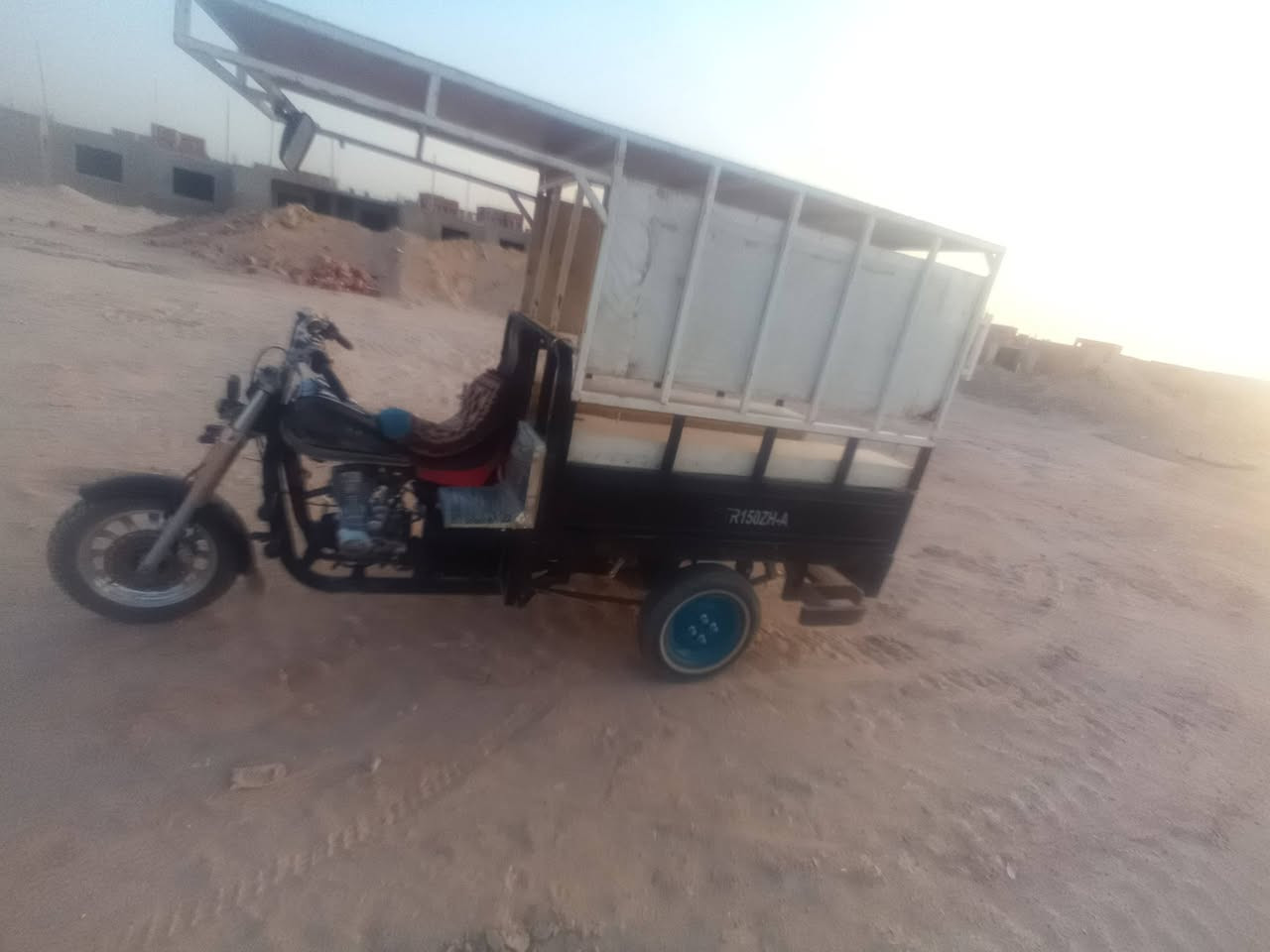 السلام عليكم النجف الاشرف حي الرحمه ستوت للبيع موديل 14 اغراضها اعراض كله جديد زوجين ت زوج تواير جده هنا ويارته شاهد استوني انت ع** قدام جديد هواويده ستوته ما ناقصها كل شيء رقم الماني سنوياته ساقطه من 
مكينه جديده20 رقم موجود واتساب موجود ***********
