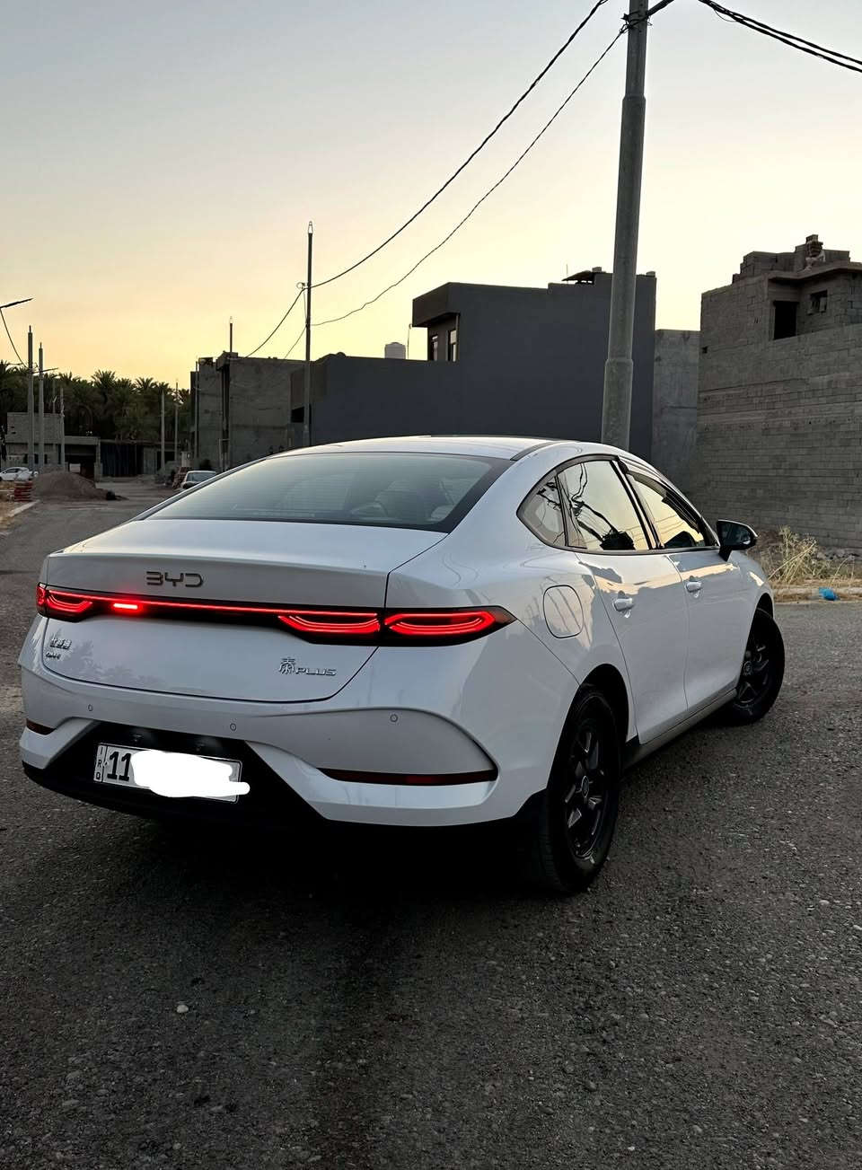 BYD qin plus
BYD qin plus 
للبيع بي واي دي كن بلاس ماشية  6000  الكلي وقابل للزيادة HEV 4637   ///// EV 1277
مكفولة كفاله عامه 
موديل 2025 رقم بغداد سنوية باسمي شرط التحويل 
مواصفات 
داخل كشنات جلد ابيض 
تحكم استيرن جهتين
كروز سرعة 
اتوا بارك
شاشة لمس 
تبريد لمس
حساس خلفي 
ارضيات عادية
ارضية جنطة 
تنزيل جميع البرامج 
سعرهة 135 $$ ورقة
مكاني ديالى خانقين / ***********
