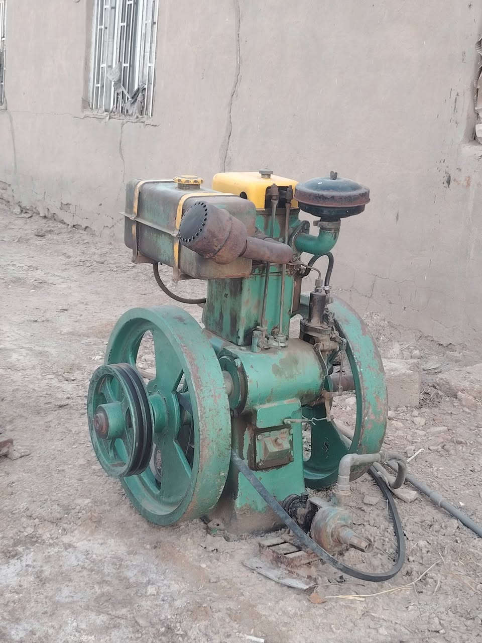 السلام عليكم موطور للبيع السعر
خاص اي استفسار عله الرقم ***********
