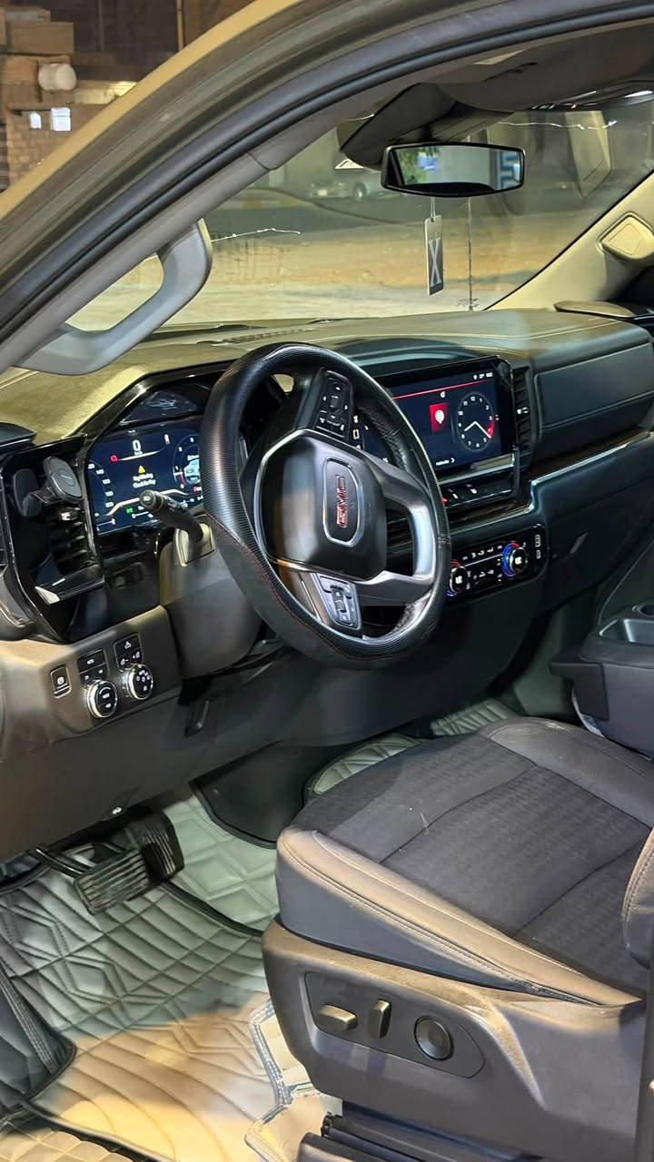 السلام عليكم 
GMC Sierra 2023
الفيشن 
لون مميز مكفوله كفالة عامة من الشخط
رقم اربيل تحويل مباشر 
فول مواصفات عده الفتحه 
نقاط عمياء
رادارات 
كامررات 
اضاءة بالبدي
بصمة + بصمات ابواب 
گير تعليك 8 نمر 
محرك 2.7 تيربو 
ماشيه 59 الف ميل 
سعرها 37 وبيها مجال
السياره جداً نظيفه واستخدام نظيف وكلين تايتل لون مميز
مكاني بغداد 
***********
