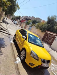 كيا ريو • ٢٠١٠ • توماتيك