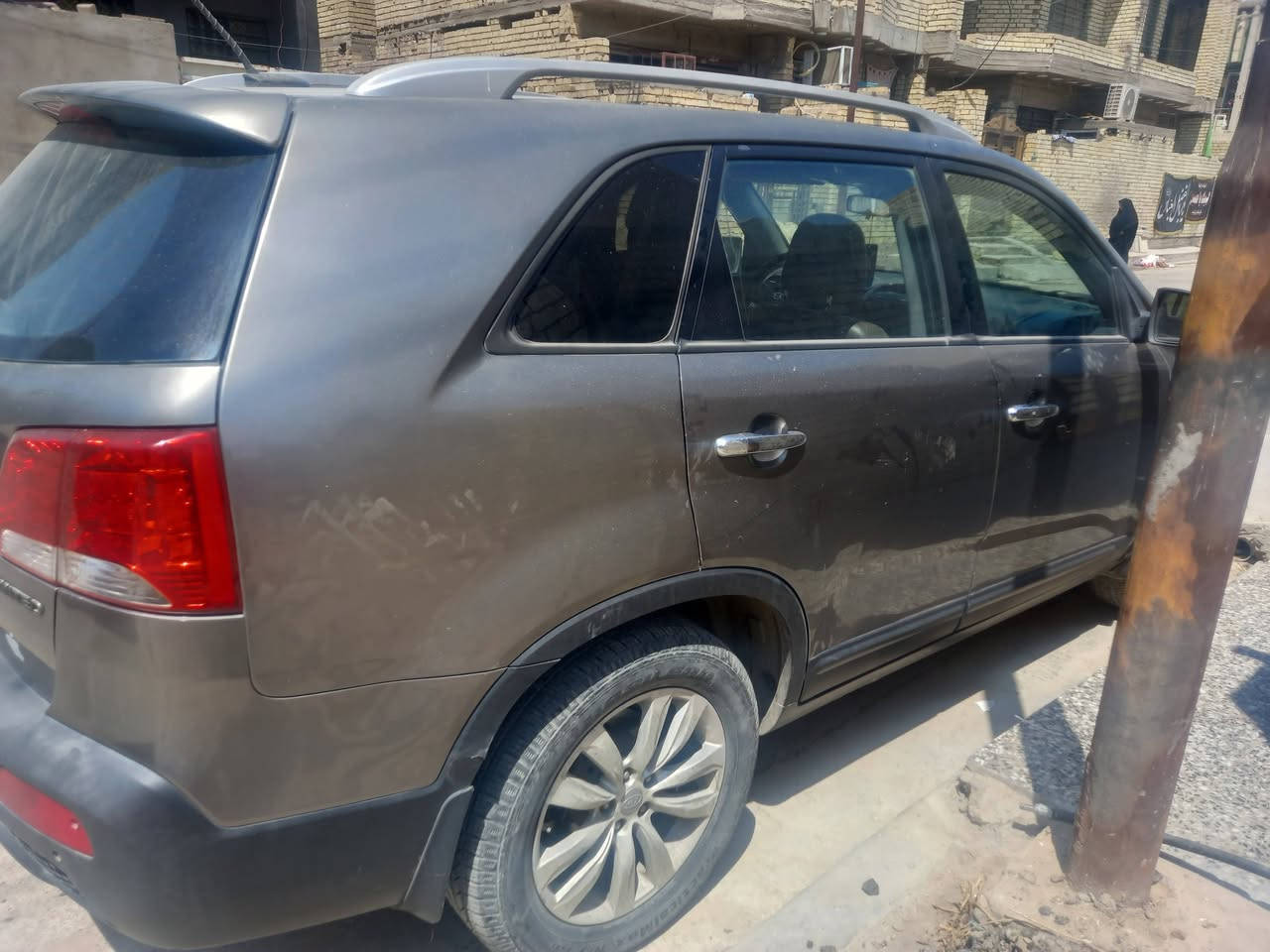 سلام عليكم سورنتوو للبيع او المراوس  سياره گاز بلادي سبعه راكب ثلاث قطع تبريد غرفه جلد بصمه مرايات شفط بوناراما كشنات كهربائيه بيهن تدفئه تبريد لمنتد بسمي مجدده ل28 رايدها 90$ مكينه تبخر عنواني بغداد اتصل ***********
