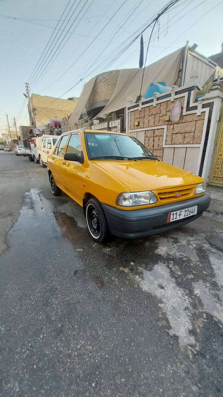 السلام عليكم سيارة سايبه موديل 2023بسمي مصفر ة هيه وغرامات تخم تاير جديد مدوشمه سيارة بيهه طخه بلبنيد بسيطه تبريد مكينة وكير خيرمن الله العنوان بغداد السعر 57  رقم الهاتف ***********.
