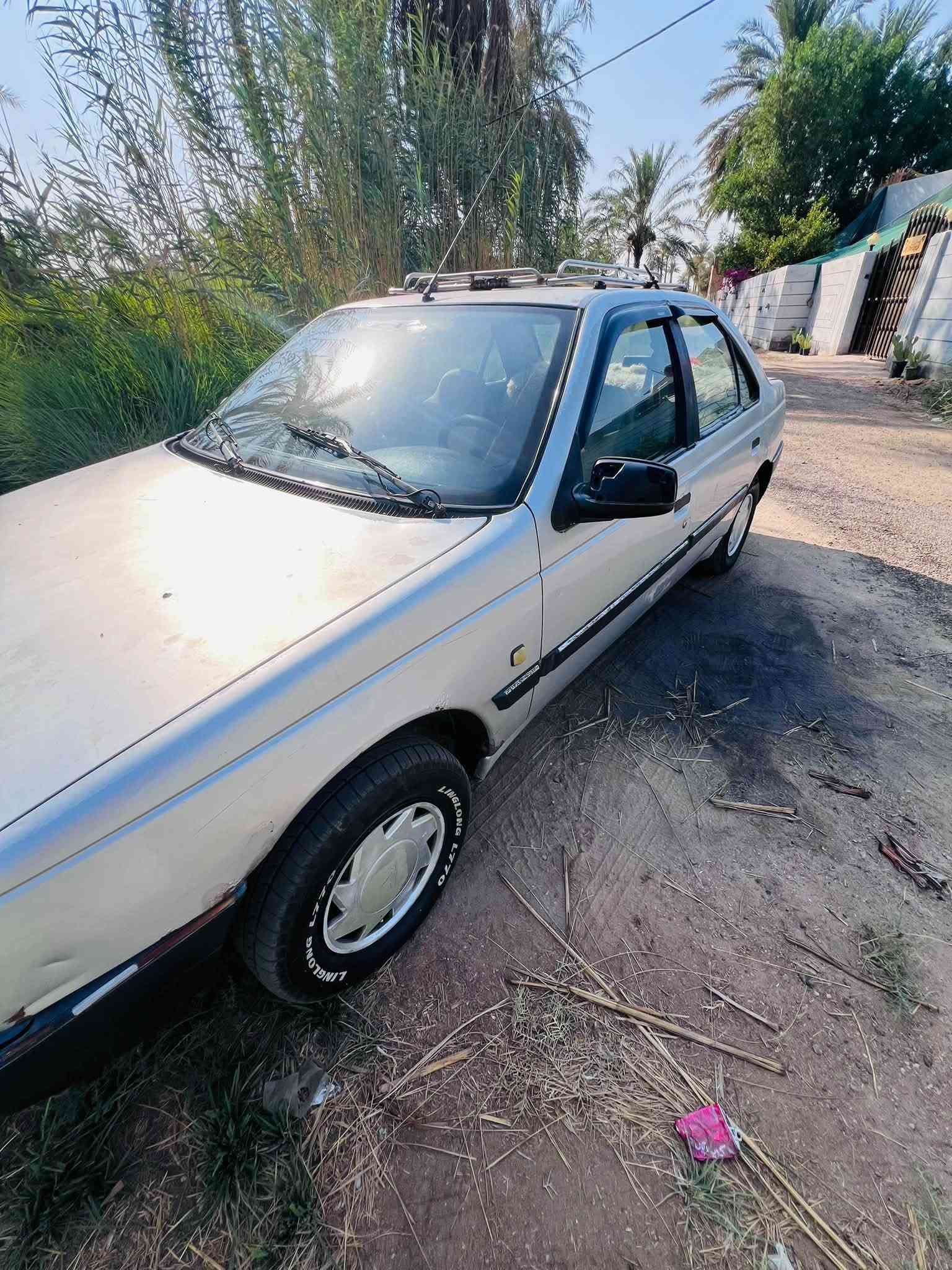 بيجو روى موديل ٢٠٠٩ مكينه وكير مكفولات  تخم تاير حداديه جديد سنويه ساقطه رقم نجف تحويل ثاني يوم 
راعيها موجود مكفوله من الضربه  والصبغ السعر ٢٣ وبيها مجال قليل 
ما متواجد ع الفيس فقط اتصال  ***********
