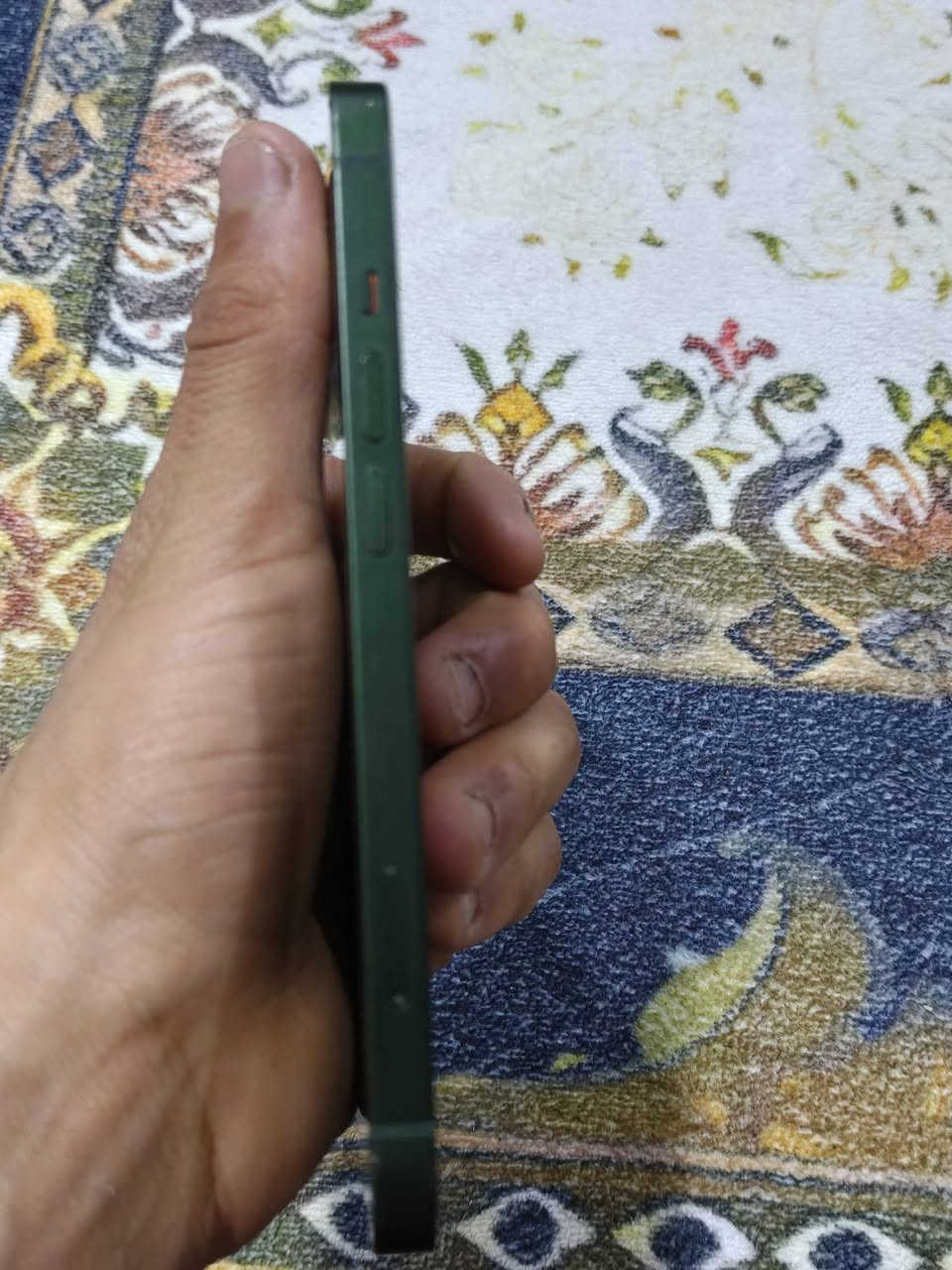 آيفون 13 • ١٢٨ • بطارية ٩٦٪