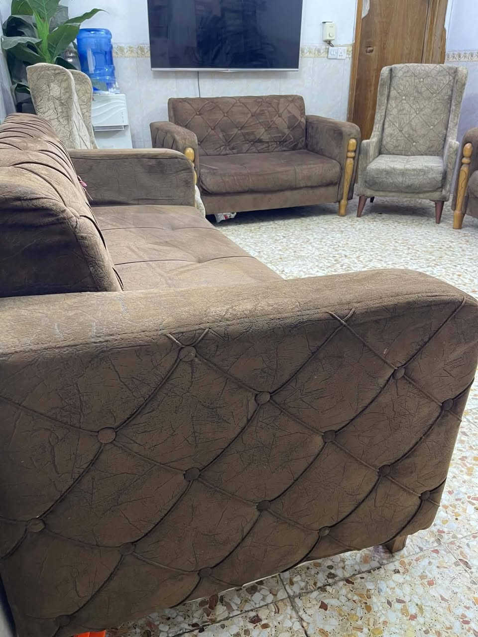 تركي عشره مقعد رجليه خشب زان السعر 260..***********واتساب
