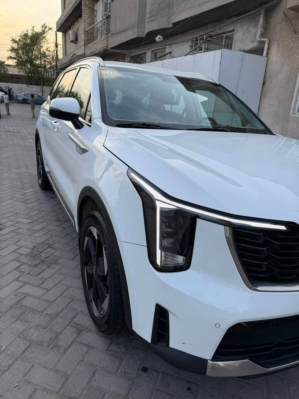 للبيع كيا سورنتو *
2024 رقم بغداد انكليزي *
عداد المسافه:56 الف

محرك 6سلندر

شاشه جبيره *

كامره خلفيه * *

حساسات
*
بردات خلفيه

7راكب **

3قطع تبريد

كير ماوس ومم

سياره جديده سنونار موجود 

بيه بس بارد بل باب و صدعتين وره لباقي مكفوله 
سعر 265 بيه مجال 
رقم ***********
