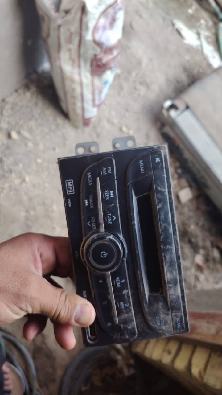 غراض لبيع شغالات شلع تفصيخ اصلي يابني
