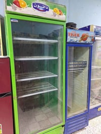 عارضات للبيع بغداد مدينه الصدر حي طارق شارع الوسط الشراي يتصل 07714595...