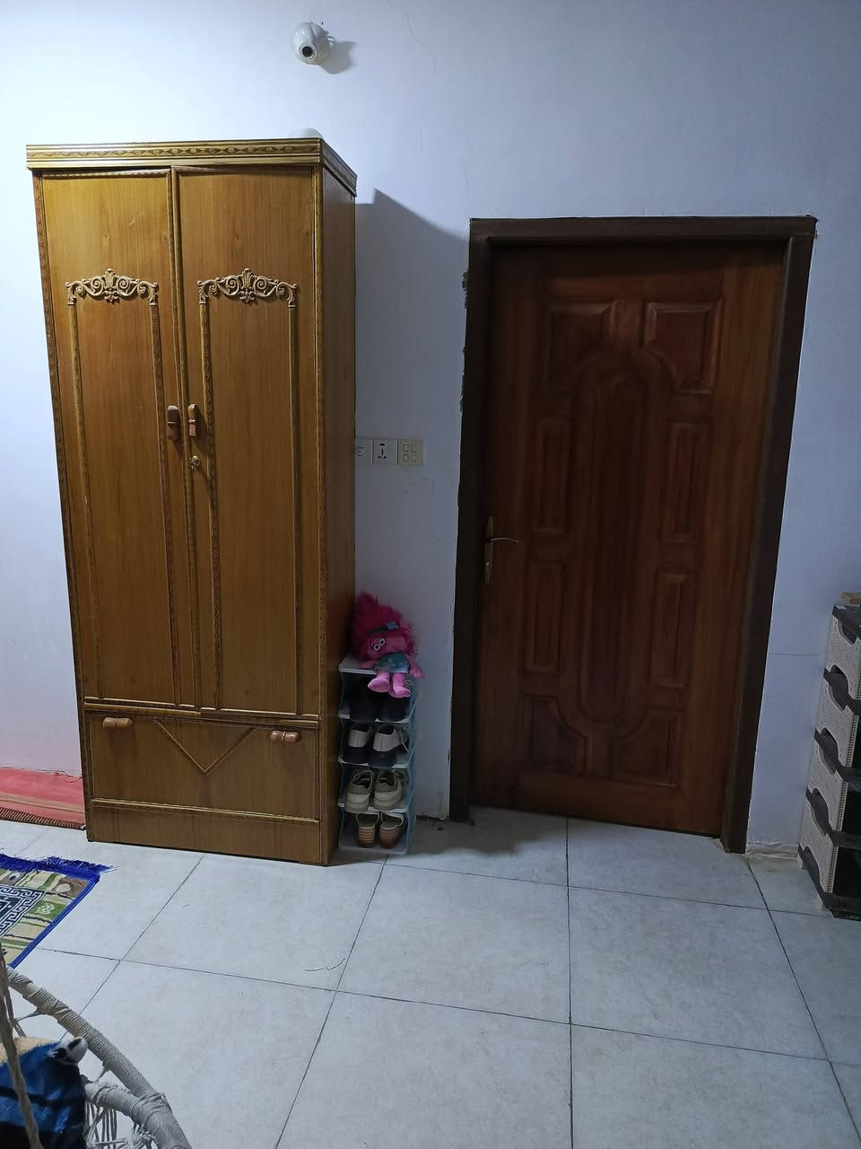 بيت زراعي للبيع سند 25 المساحة 200 م أم الخيل بعد سكة القطار للاستفسار الاتصال على الرقم ***********
