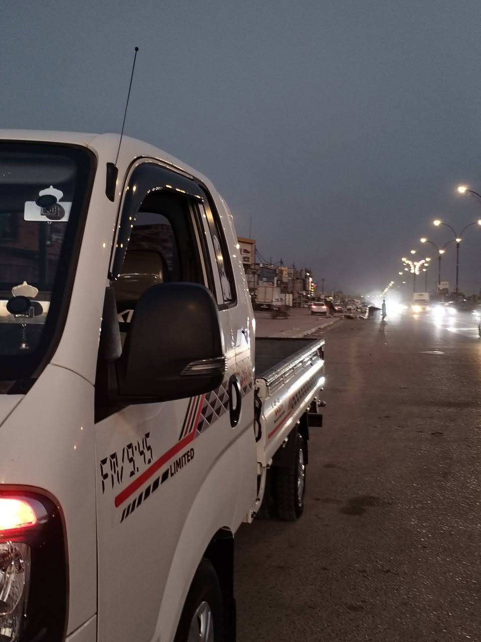 سلام عليكم كيا حمل موديل ٢٢ سياره جديده السعر ١٣٨ وبيه مجال قليل رقم بابل مداور ثانيوم العسر ١٣٨ وبيه مجال قليل ***********
