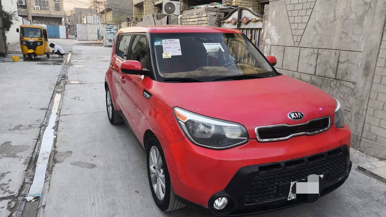سلام عليكم صول موديل 16 امريكي رقم بغداد  محرك 2000 gdi ماشيه 62 سونار بالمنشور السعر 95 مكان بغداد جديده الامين الاتصال او واتساب ***********
