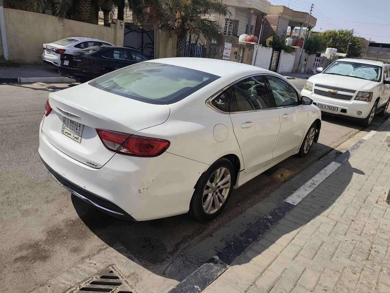 السلام عليكم
C200 2015 2400
رقم بصرة ب اسمي مداور ثاني يوم
السيارة حدادة 85%و منظومة تبريد جديدة كامله وبطارية جديدة و  راديتر جديدة يرادلها بعض الترتيبات منزل سعرهن من البداية 
السعر 82 ورقة وبيه مجال قليل مكاني البصرة الزبير 
رقمي ***********
