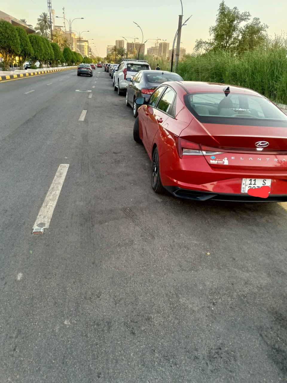النترا موديل 21 بيهة جاملغ وبنيد نفسهن مصلحات وبيهة كم رصعه بالقماره خفيفات ممبينات ال بالسونار 
ماشيه 88 محرك كير كفالة برغي ممفتوح بيهن 
سعر ١٣٠ مكاني بغداد اليوسفية 

***********
