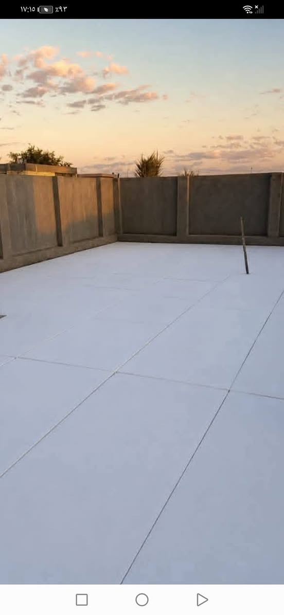 *********** سلام عليكم يوجد لدينا كادر متخصص لتطبيك شتايكر السطوح وشغل لماستك وزفت شغل درجه اولى استلام مهندس
