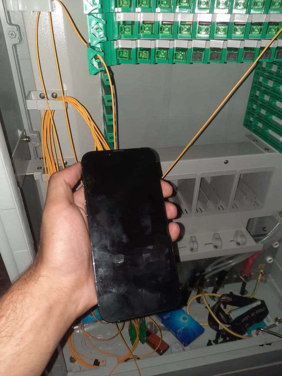 ‏13برو ماكس
بطاريه74 اصليه هاذ السعر لان البطاريه ناصيه ولله هوا اكدر اعلي وابيعه اكثر 
جهاز نضيف نضيف كلش قبل 3اشهر شتريته كامل ملحقات
مكفول من كل فتح تمام سعره 550قفل بدون مايطيح ولا 5الاف بربكم لاتخجلوني سعره قفل تحياتي
***********
