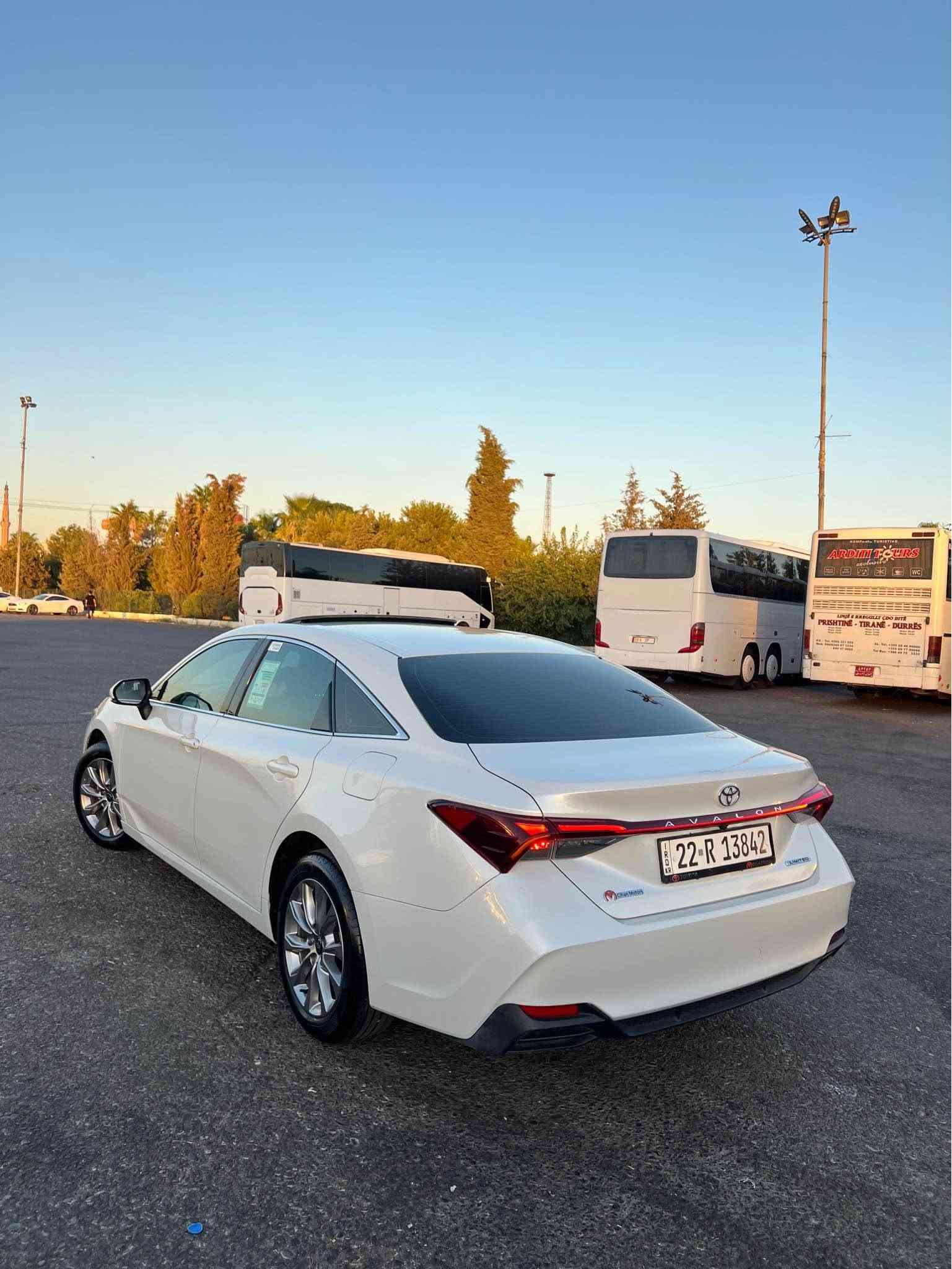 سلام عليكم 
Toyota Avalon 2024
تجميع صيني 
مواصفات سيارة فتعة 
كيج الكتروني 
لايت بكلايت ليد 
حجم محرك ٤ سلندر 
كلين سيارة بدون صبغ 
مكان صغير pdr 
سيارة جديد مابي ربع دينار مصرف 
ماشي ٢٢ الف كم 
سعر ٢٦٨ ورقة مجال بسيط 
مكان اربيل 
واتساب *********** أربيل, العراق
