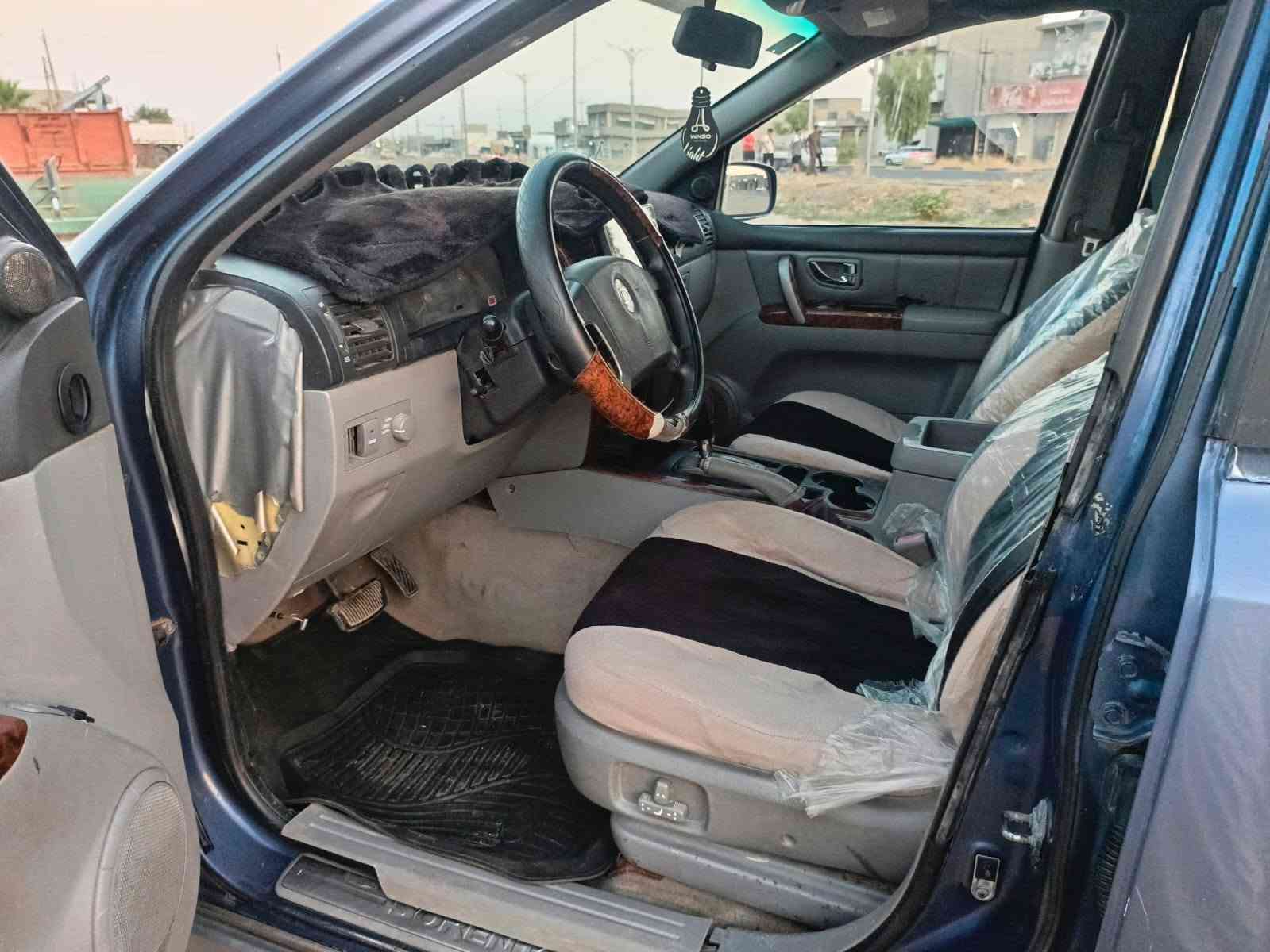 سورنتو موديل ٢٠٠٥ رقم انبار دولي  صبع عام بيها ضرر صفحه كير محرك بطه درجه اولى للبيع او مراوس حسب القناعه السعر ٦٥ مكان السياره كركوك ***********
