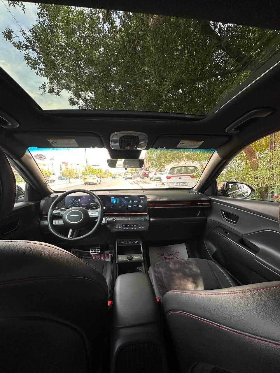 #السلام_عليكم
#للبيع 🚘

- هونداي كونا Hyundai KONA N (2024)
- السعر 158 وبي مجال 
- رقم اربيل  
- مكينه  1600 turbo 
- ماشيه 9 الف فقط 
المواصفات :-  
* بنوراما 
* بصمه تشغيل + ابواب
* كراسي جلد 
* شاشه  حجم الكبير + كامرا  
* تحديد مسار + قياده ذاتيه 
* رادار امامي + خلفي + جانبي 
* اشاره بالمري 
* 3 وضعيات قياده 
* تحكم  ستيرن 
* مانع انحدار 
* اناره دشبول 
* اوتو ستوب
-    صور حادث  واتساب 
- مكان السياره بغداد   
- للاستفسار ***********
