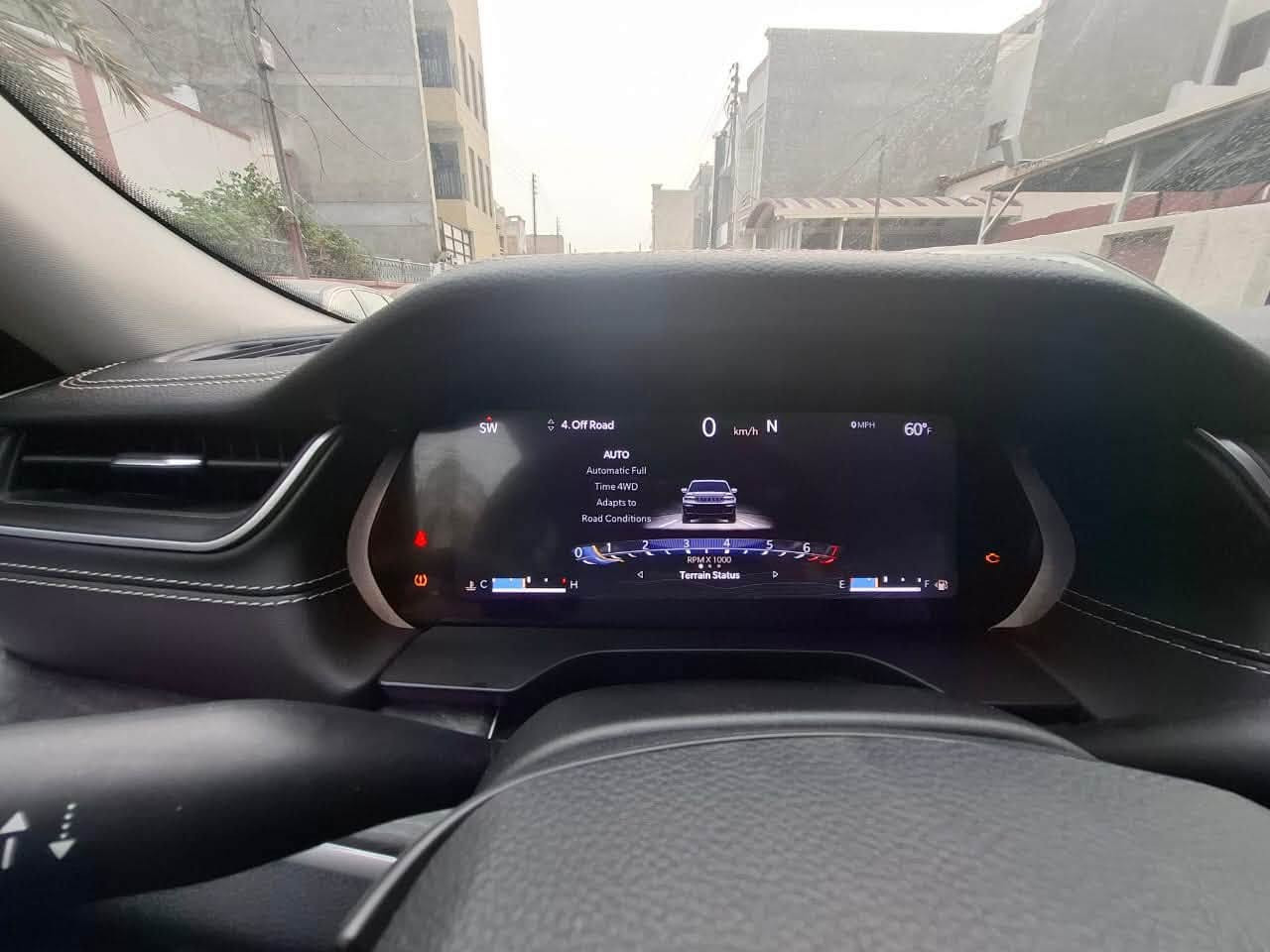 السلام عليكم 🫡 

للبيع Jeep Grand Cherokee 

موديل 2023 فئة Limted  فووول عدة الفتحة

السيارة 7 راكب منفصل 

3 قطع تبريد  و جنطة كهرباء و شاشة كبيرة و شفتات ستيرن 

رادار امامي 

4 ويال

كشنات جلد وكهرباء وتدفئة

ستيرن خياط وتدفئة 

مكينة 3600

الابواب والدشبول مطعمة بصاج 

حساس خلفي و توقف ذاتي 

رادارات جوانب 

السيارة ماشية 10 الالف بامريكا ومشت يمي 11 الف

السيارة استخدام شخصي 

حادث السيارة جاملغ وبنيد بدون اي داخل بدون ايرباك

وسيارة بدنة وراديترات وتبريد وبراكيت وفلينة وداعمية علة 

وضع الشركة السيارة سيارة مبدلة بيها جاملغ وبنيد فقط كشر

السيارة مكانها في بغداد (البياع)

رقم الهاتف ***********

ورقم الهاتف الثاني ***********

السعر 275 🔥🔥 وهم بيها مجال
