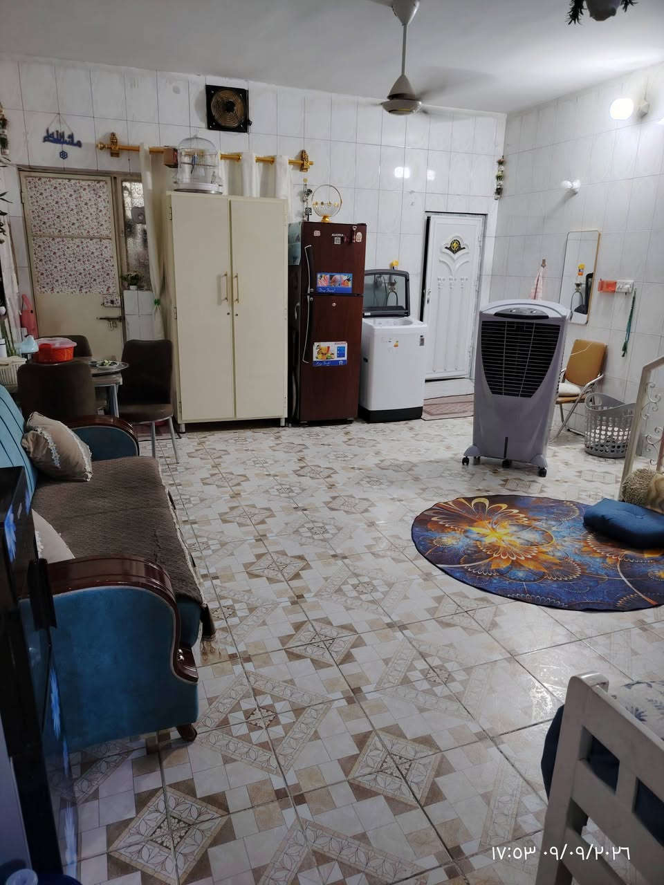 دار للبيع ملك صرف المساحة 75 متر طابقين بناء نظيف مسلح رئاسة المعلمين الهياكل محلة 751 زقاق 64 للاستفسار التواصل على الرقم ***********
