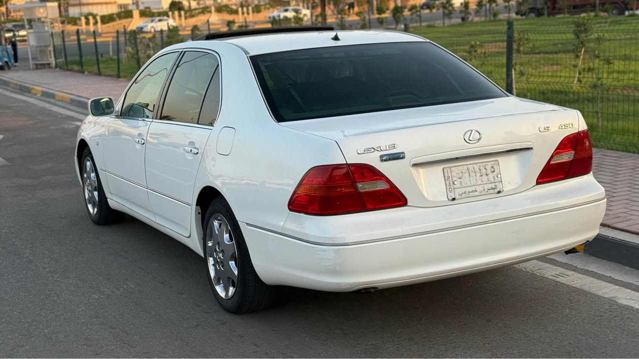 لكزز 2002 
LS430 اصل خليجي فول مواصفات  1/1 كفاله ضربه والصبغ وكافه الاصواليات سياره جديده معنى الكلمه رقم بصره تحويل ثاني يوم  سياره تحفه مكينه توني شاده زيرو 8V/4000 حداده نافضه من طول لطول تبريد ثلج تخم تاير ويل كب كروم داخل بيجي جلد جلد فتحه ثلاجه تبريد تدفى بالكشنات 6 بصمات بيبان شفط شاشه كامره مثبت سرعه ستيرن كهربائي تحكمات فول الاخير وسياره ناعمه وتخبل بالعافيه ع الياخذها عنواني البصره *********** سعرها$110 البصرة, العراق
