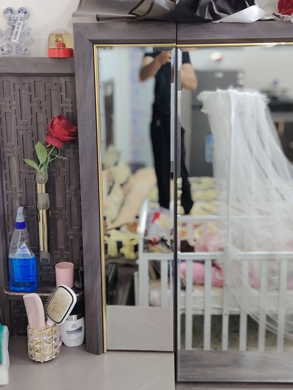 غرفه تركي نضافه 80 ب 100 حلوه كلش والله باقي التفاصيل إتصال على الرقم *********** بي واتساب
