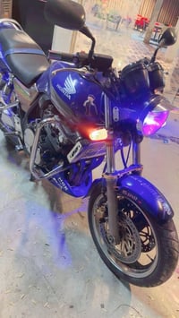 CB400 • مكفولة المكينه • عداد السرعة واقف