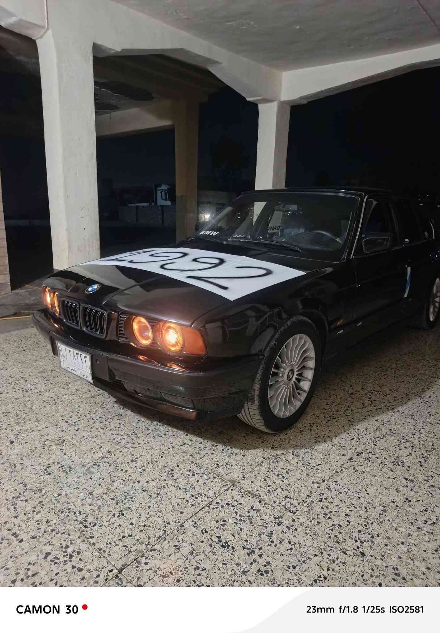 بي إم كير تماتيك
مراوس إب كير عادي 
سياره نضيفه وجاهزه مكينه مال كصه جديده 525
حجم 525اصل بليته وسنويه 
شرط تحول رقم ألماني سنويه جديده 
صبغ عام قبل كم يوم مصبوغة فرن
ألون اسود
طخه جاملغ خلفي خفيف فقط 
طخم تاير ويل جدد 
سياره جاهزه حلوا غرفتهة بطاين كلو جديد
جام كهرب 4 
بس اني ادور كير عادي مراوس 
تبريد سياره 
استفسار اتصل ***********
وتساب بي أرقم هم

نص مكتوب في الصور:
- CAMON 30 • 23mm f/1.8 1/20s ISO2440
- CAMON 30 23mm f/1.8 1/50s ISO557
- CAMON 30 •
- 23mm f/1.8 1/25s ISO2652
- 23mm f/1.8 1/50s ISO550
- CAMON 30 23mm f/1.8 1/50s ISO577
- CAMON 30  23mm f/1.8 1/50s ISO500
- CAMON 30   23mm f/1.8 1/25s ISO2581
- 23mm f/1.8 1/25s ISO2425
- CAMON 30  23mm f/1.8 1/33s ISO726