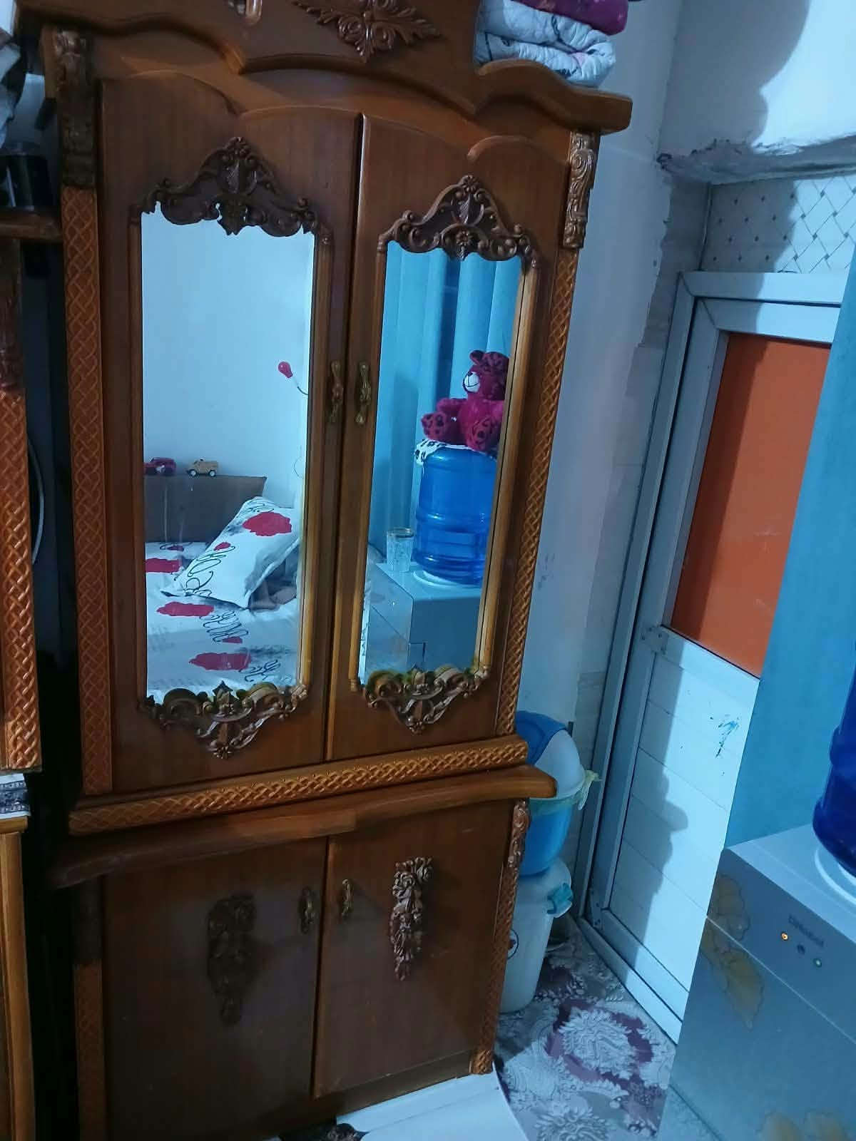 غرفه نوم صاج للبيع نضيفه سعره 600 قفل قفل قفل مكان سوك الشيوخ كرمه بني سعيد شراي يتفضل خاص
