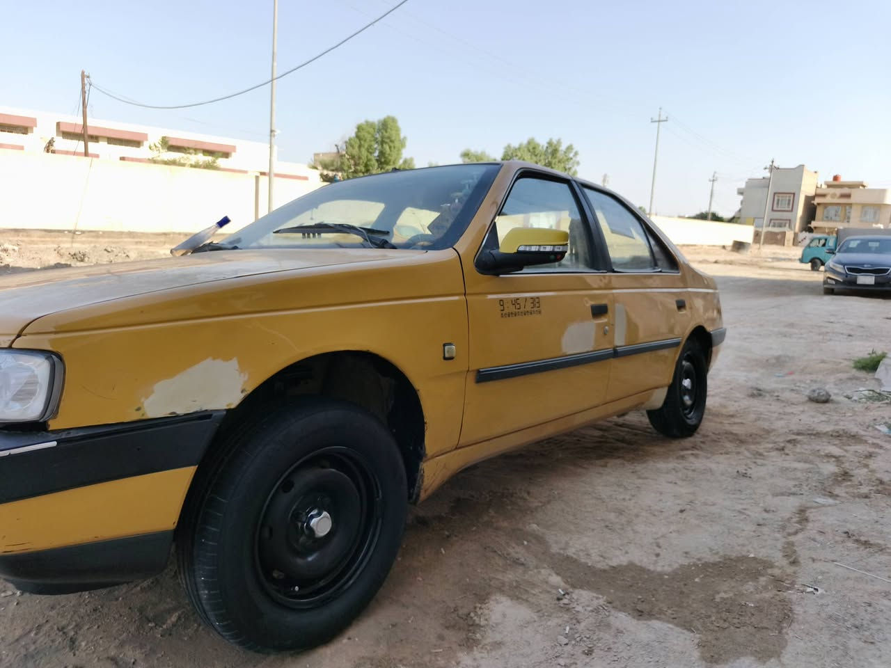 السلام عليكم.
بيجو 405 بابل موديل 2012 بيه جاملغ خلفي  سياره جاهزه من كلشي تبريد نقص غاز مكينه تخم تاير قبل يومين بدلته سياره حلوه حداديه جديدة 
مكان سياره حلة بابل 
السعر 32وبيه مجال حك جيه 
***********
