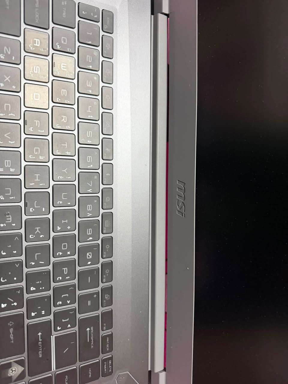 السلام عليكم msi اخت الجديدة استعمال قليل جدآ كارتون بعد موجود عنواني كربلاء
السعر 900 الف خواته مليون و100  رقم تلفون ***********
