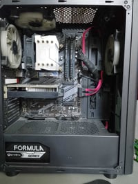 🔥 PC GAMING للبيع 🔥 🖥️ المواصفات:  ⚡ المعالج: Intel Core i5-9400F 🎮 كا...