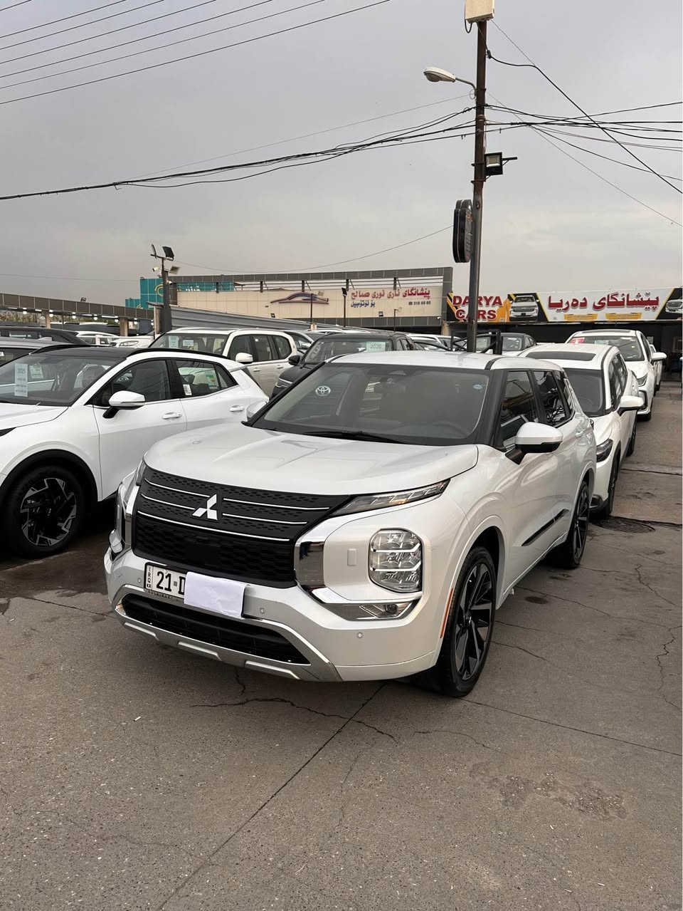 اوتلاندر • ٢٠٢٢ • ٢٦٠٠٠ ميل