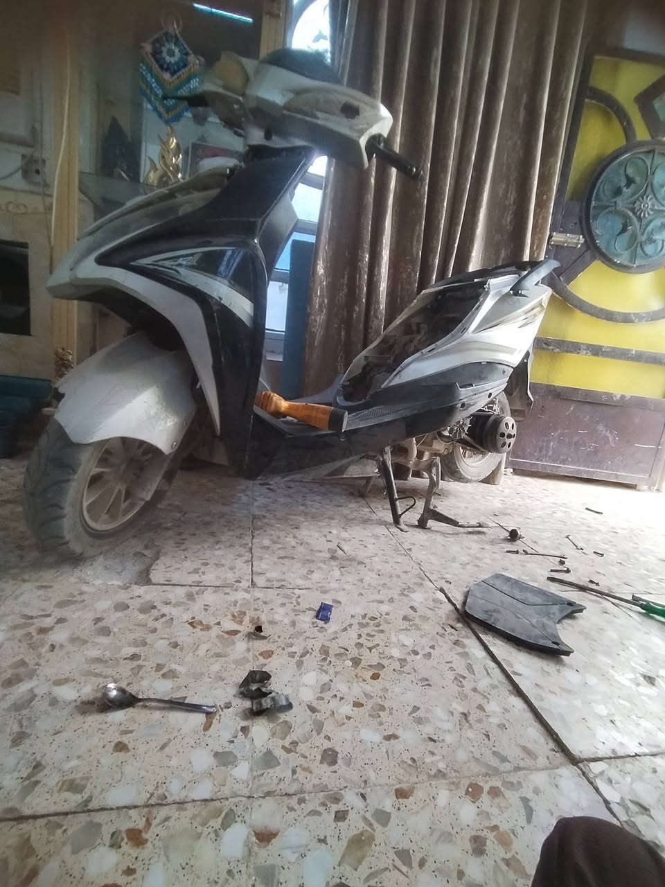 غير محدد • بدون وصف • رقم فقط