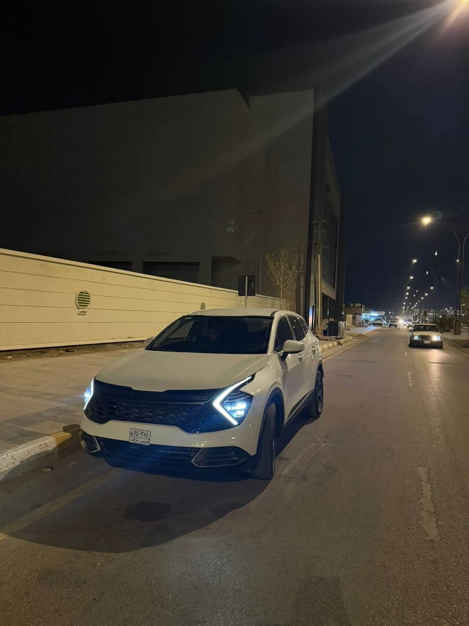 السلام عليكم
كيا سبورتج للبيع
موديل ٢٠٢٤
دخول جديد ماشيه7000ميل
حادثها جاملغ وبنيد وجاملغ ثاني بي اصبعين بارد
سياره نضيفه وبلعافيه على الياخذها 
مرقمه وكامله شهداء ذي قار 
مكانها ذي قار
***********
***********
