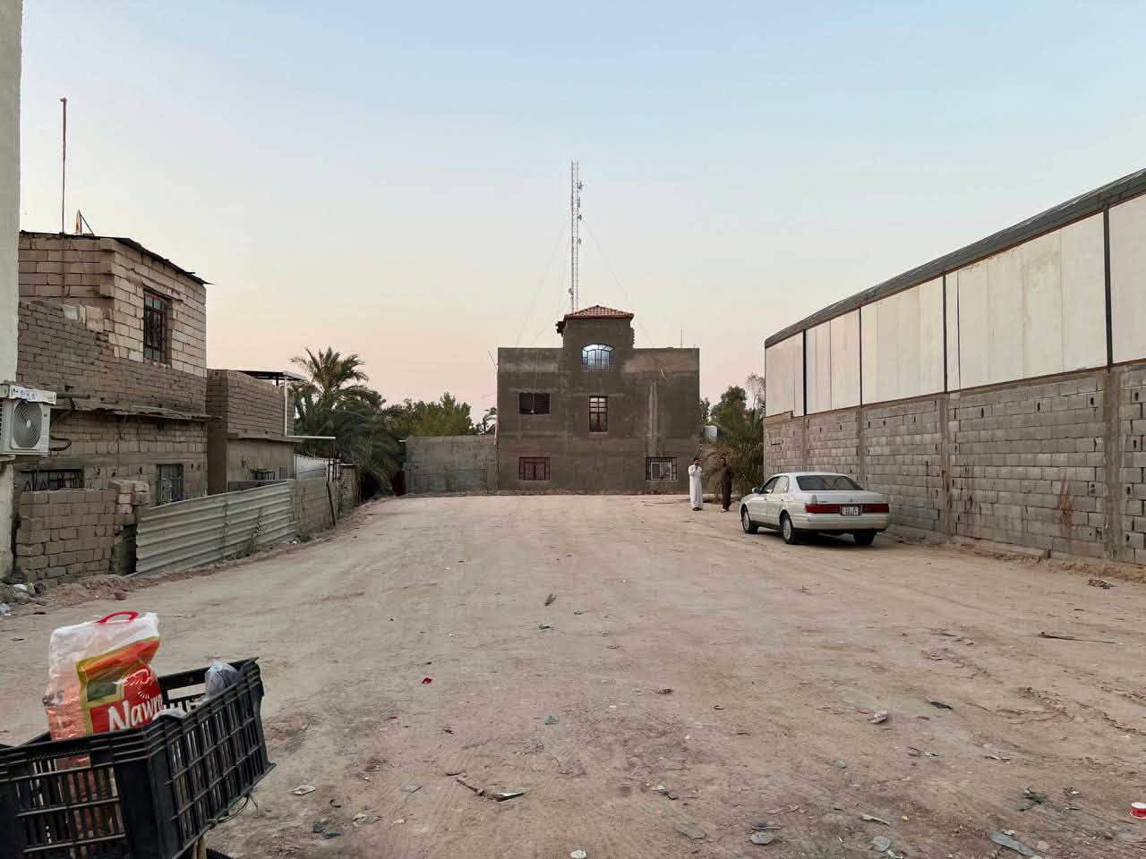 قطعة أرض تجاري • ٦٠٠م • نهر خوز