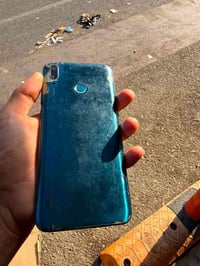 هواوي Y9 • ذاكرة ٦٤ رام ٤ • مفطور