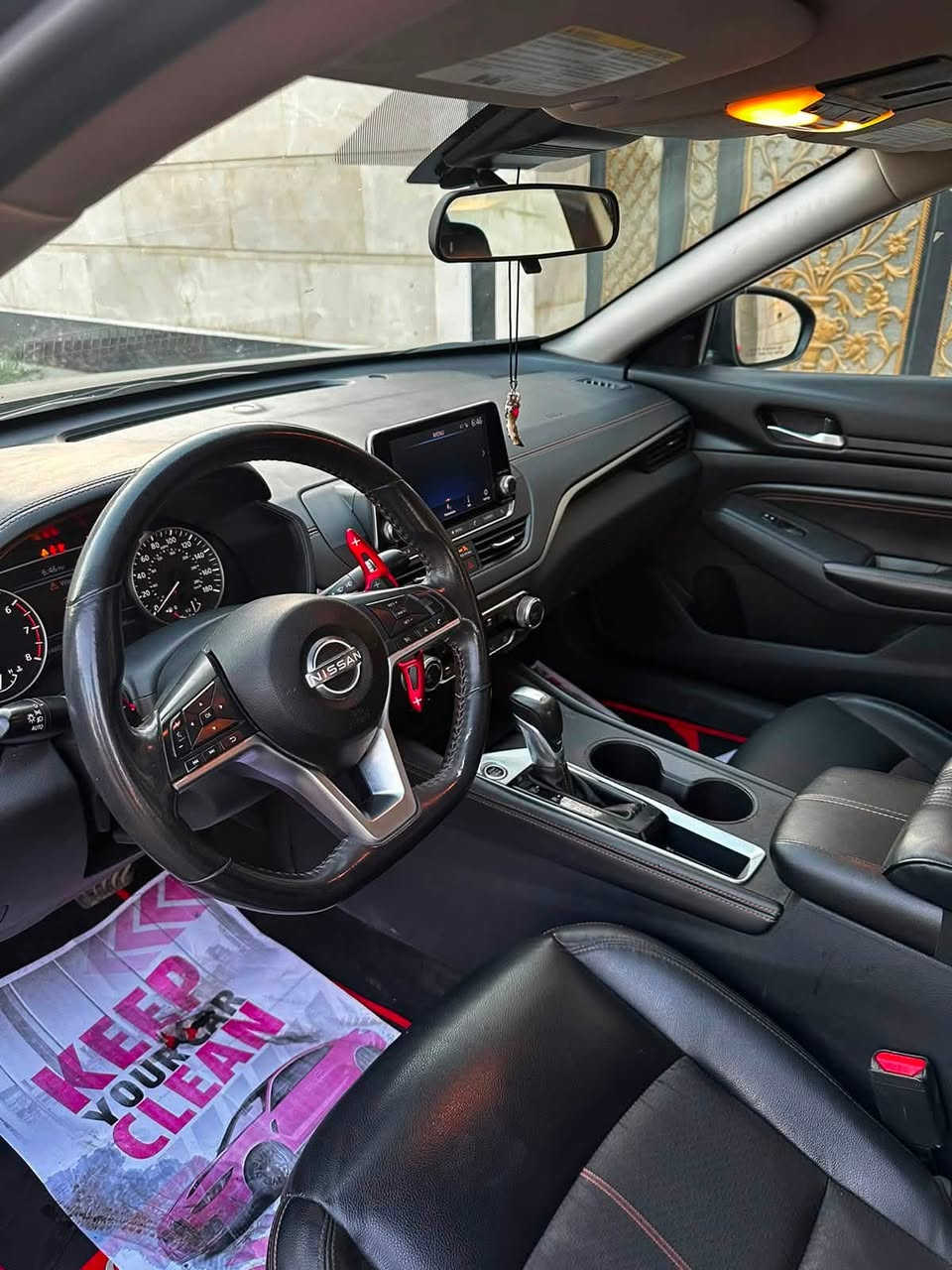 نيسان التما موديل 22 SR vc~turbo. ماشيه 150 الف كيلو متر السيارة طياره ماشاء الله مناقصها اي شي فقط الرادار مابيها رقم الشاصي يمك وشوف الحادث طخه بصيطه بل بجم وهنا صار بيها طخه بل باب السكن عكس السايق *********** اتصل وادلل
