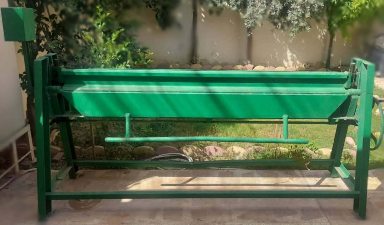 معمل المنيوم متكامل..سنكل فيز للبيع موصل الجانب الأيسر .. ***********
