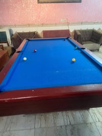 ميز يوركا للبيع 07716515965