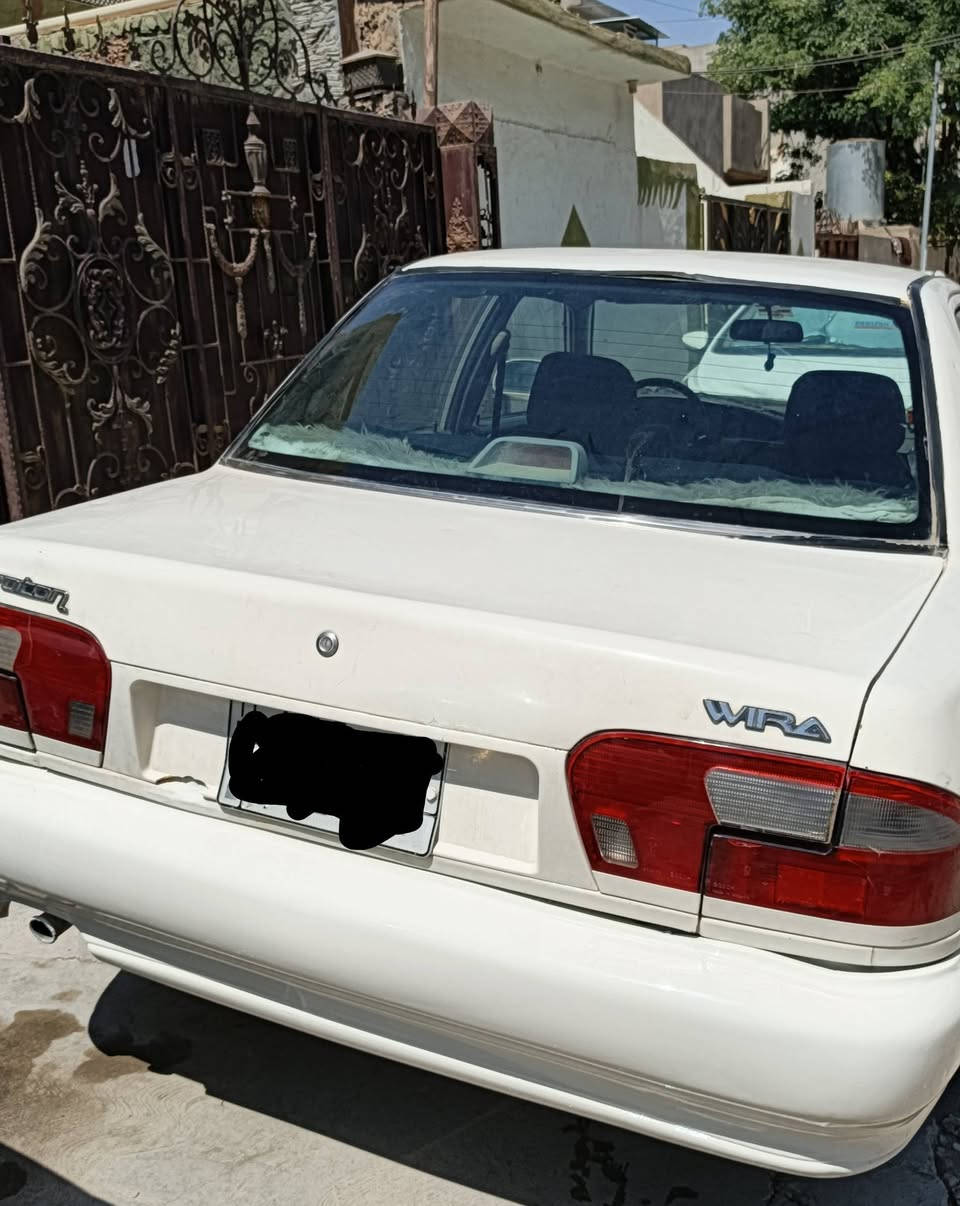 للبيع بروتون ويرا 2004 مشروع وطني و بسمي السيارة نظيفة و حلوة كير محرك بشرط رقم كركوك و بيها كوبان بانزين السعر 55 و قابل للتفاوض للاستفسار اتصل على الرقم / ***********
