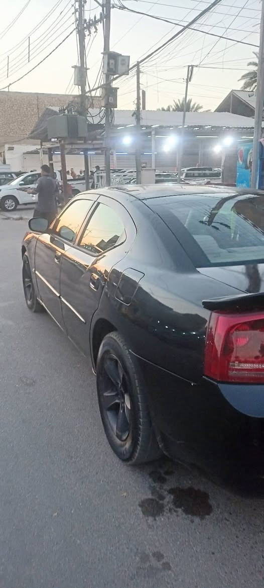السلام عليكم جارجر 7 مكينه 3500 مكفوله عدى هلال جاملغ خلفي يمين بي بارد كير محرك تبريد صدر مكفول راعيها يمي تحويل ثاني يوم ترهم بيع وترهم مراوس بموديل 11 وفوك سعر 90 وبي مجال مكان الانبار هيت ***********
